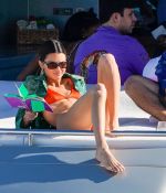 Access_Kardashian_198.jpg
