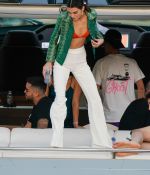 Access_Kardashian_257.jpg