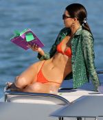 Access_Kardashian_275.jpg