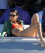 Access_Kardashian_320.jpg