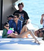 Access_Kardashian_362.jpg