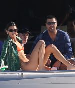 Access_Kardashian_369.jpg