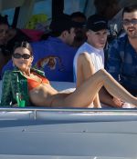 Access_Kardashian_6.jpg