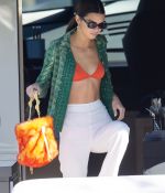 Access_Kardashian_7.jpg