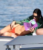Access_Kardashian_88.jpg