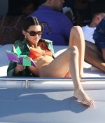 Access_Kardashian_98.jpg