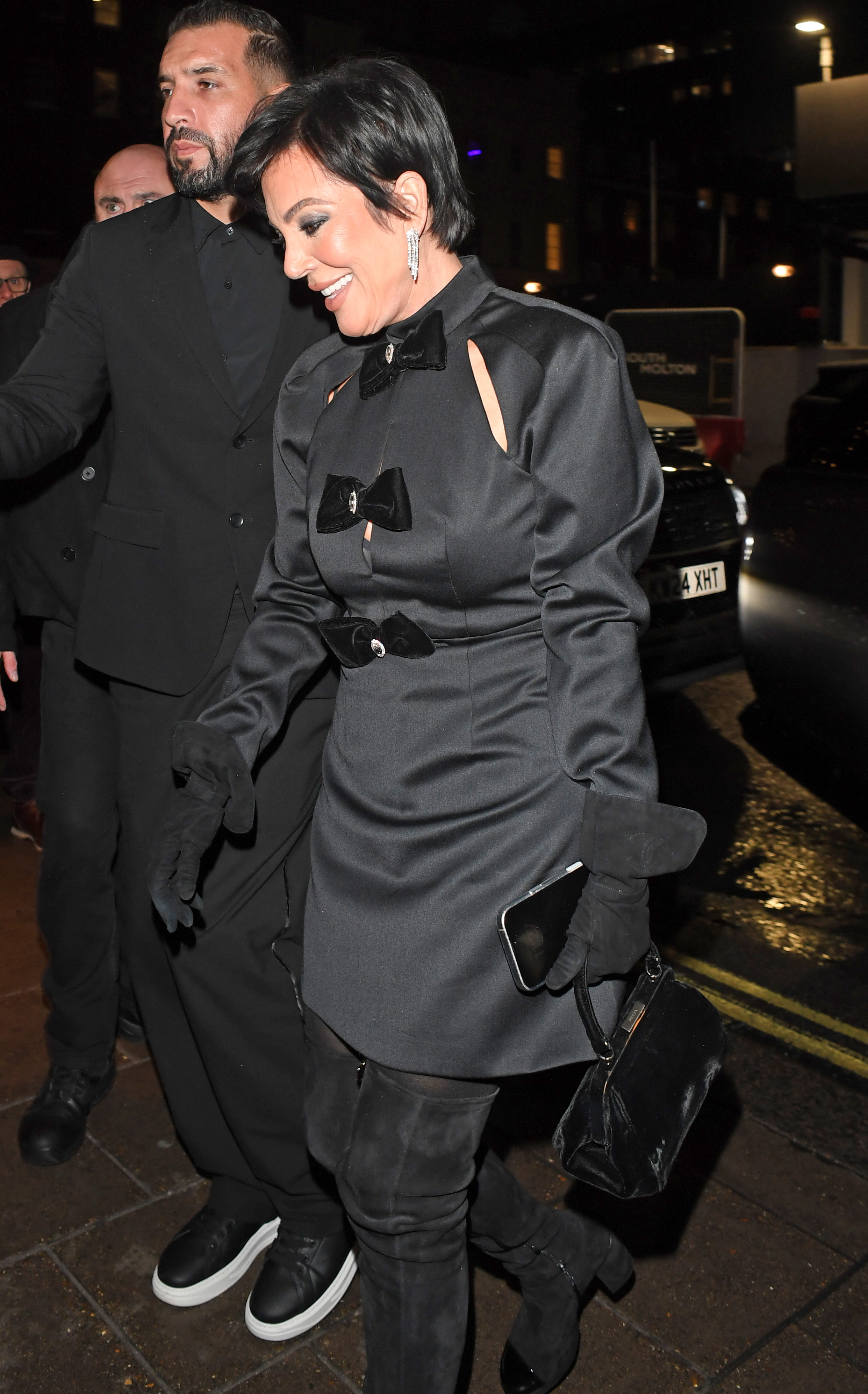 Access_Kardashian_4.jpg