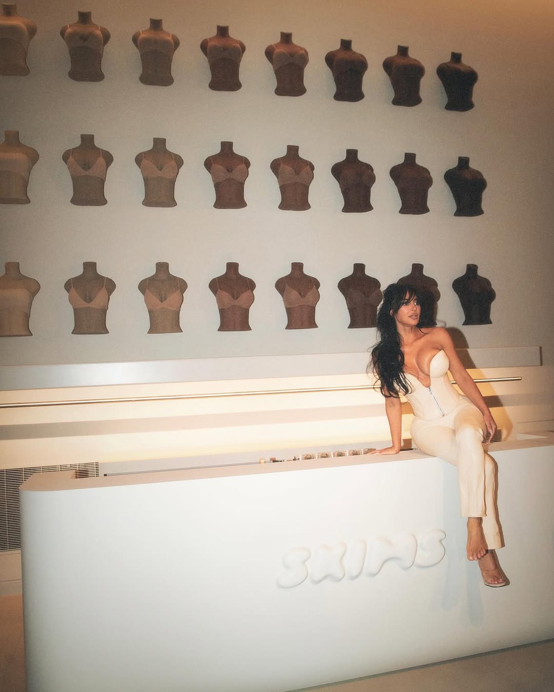 Access_Kardashian_5.jpg