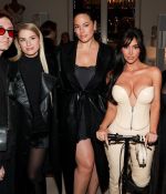 Access_Kardashian_23~0.jpg
