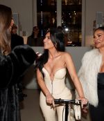 Access_Kardashian_24~0.jpg