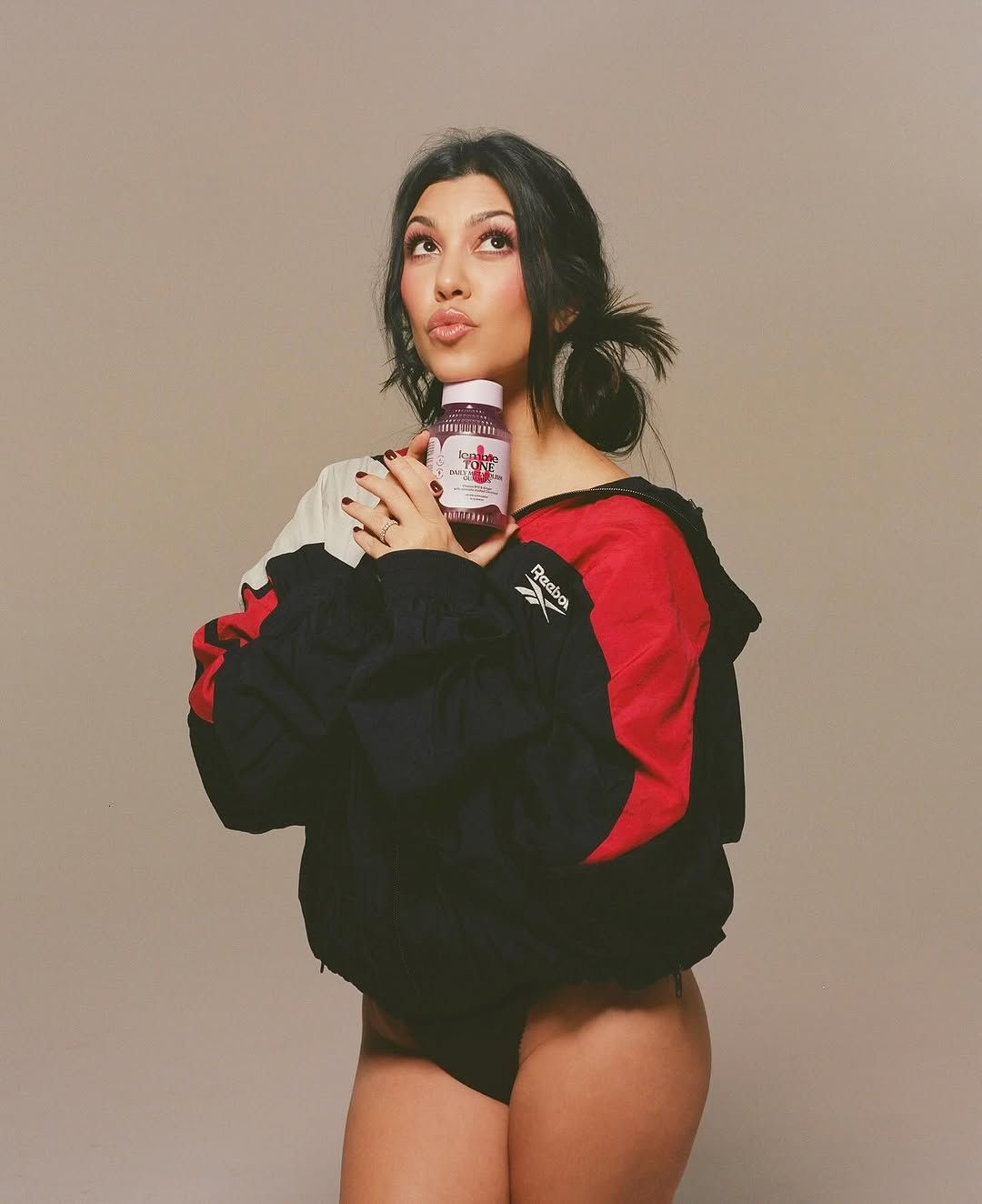 Access_Kardashian_002.jpg