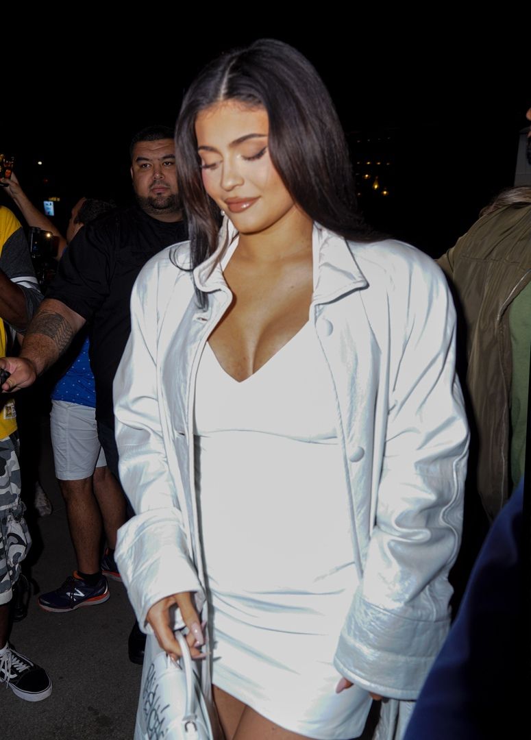 Access_Kardashian_003.jpg