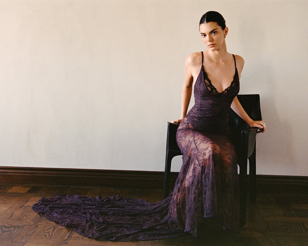 Access_Kardashian_2~2.jpg