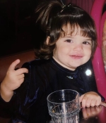 Access_Kardashian_8~2.jpg