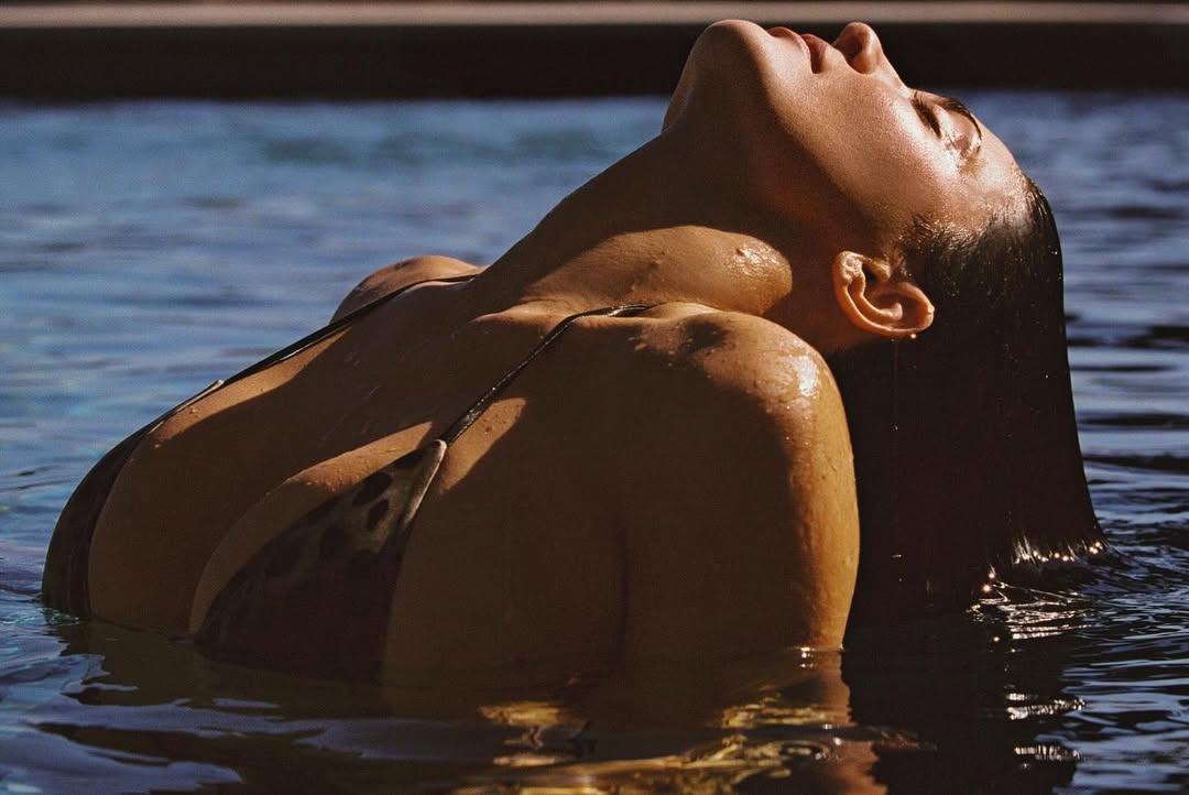 Access_Kardashian_13~7.jpg