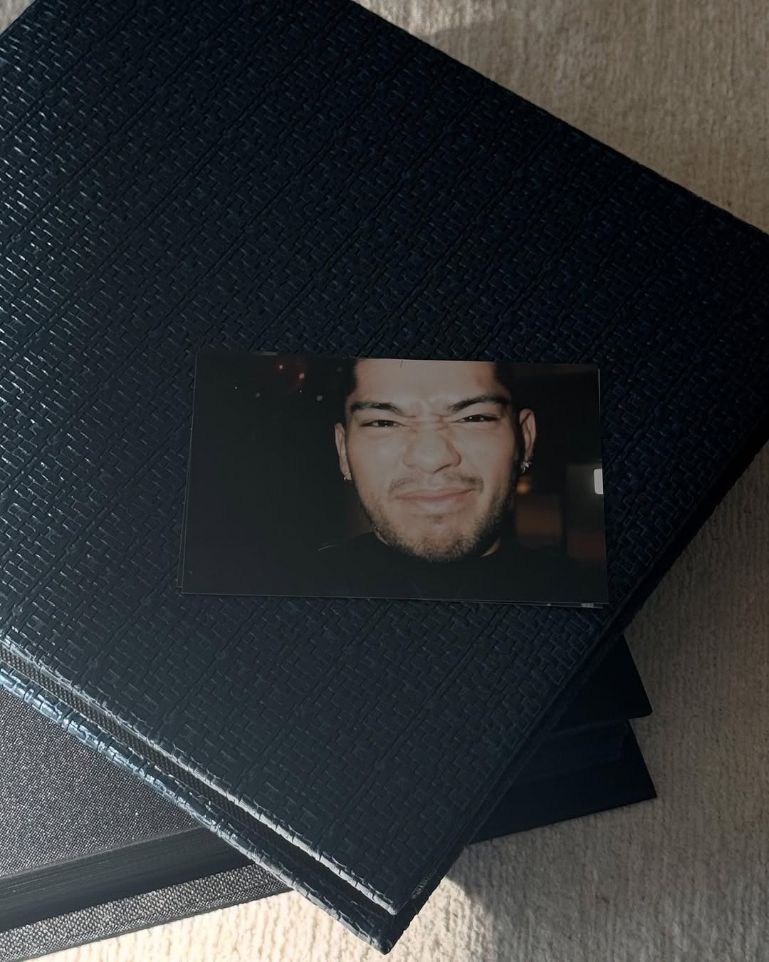 Access_Kardashian_4~3.jpg