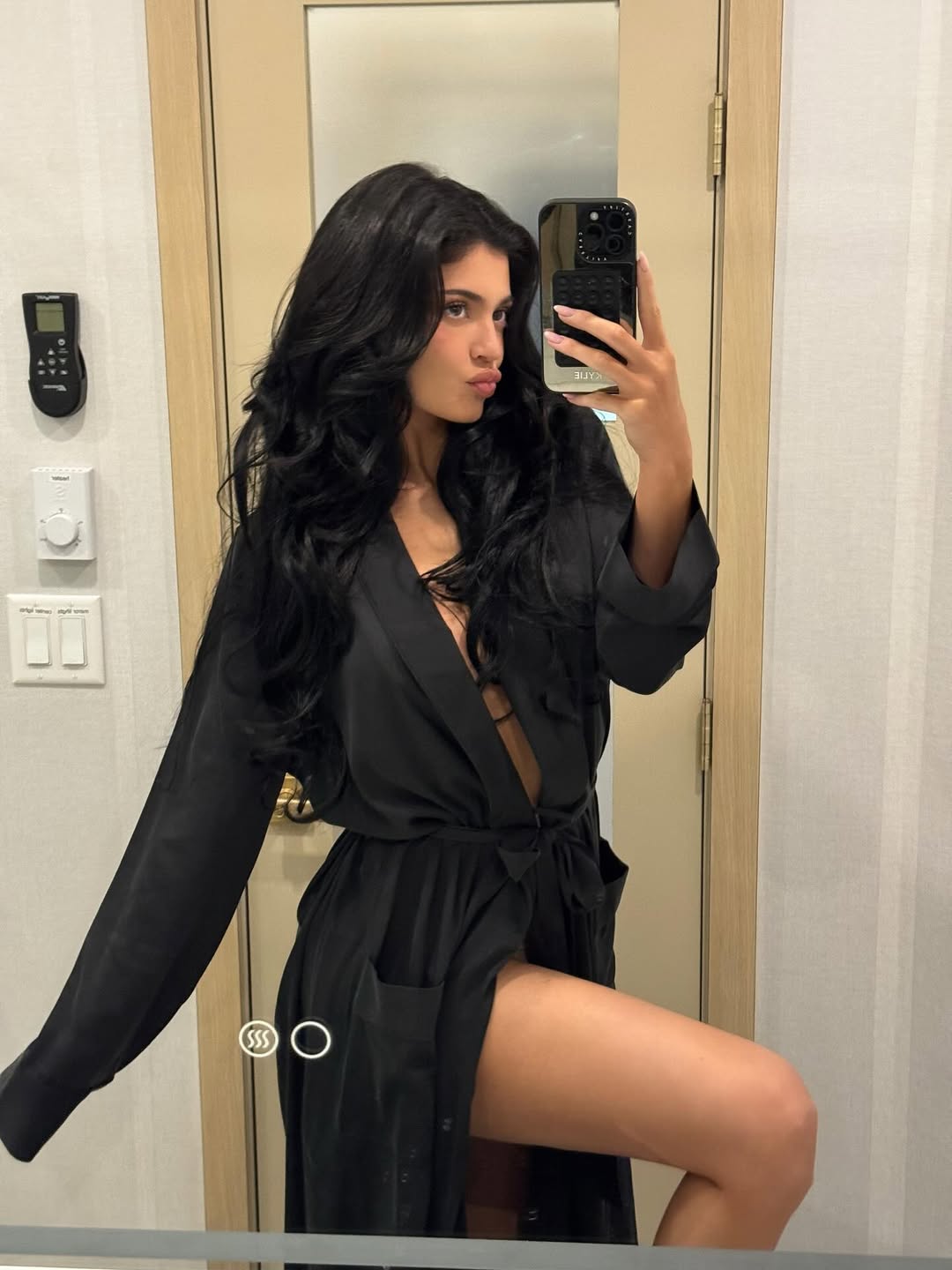 Access_Kardashian_50.jpg