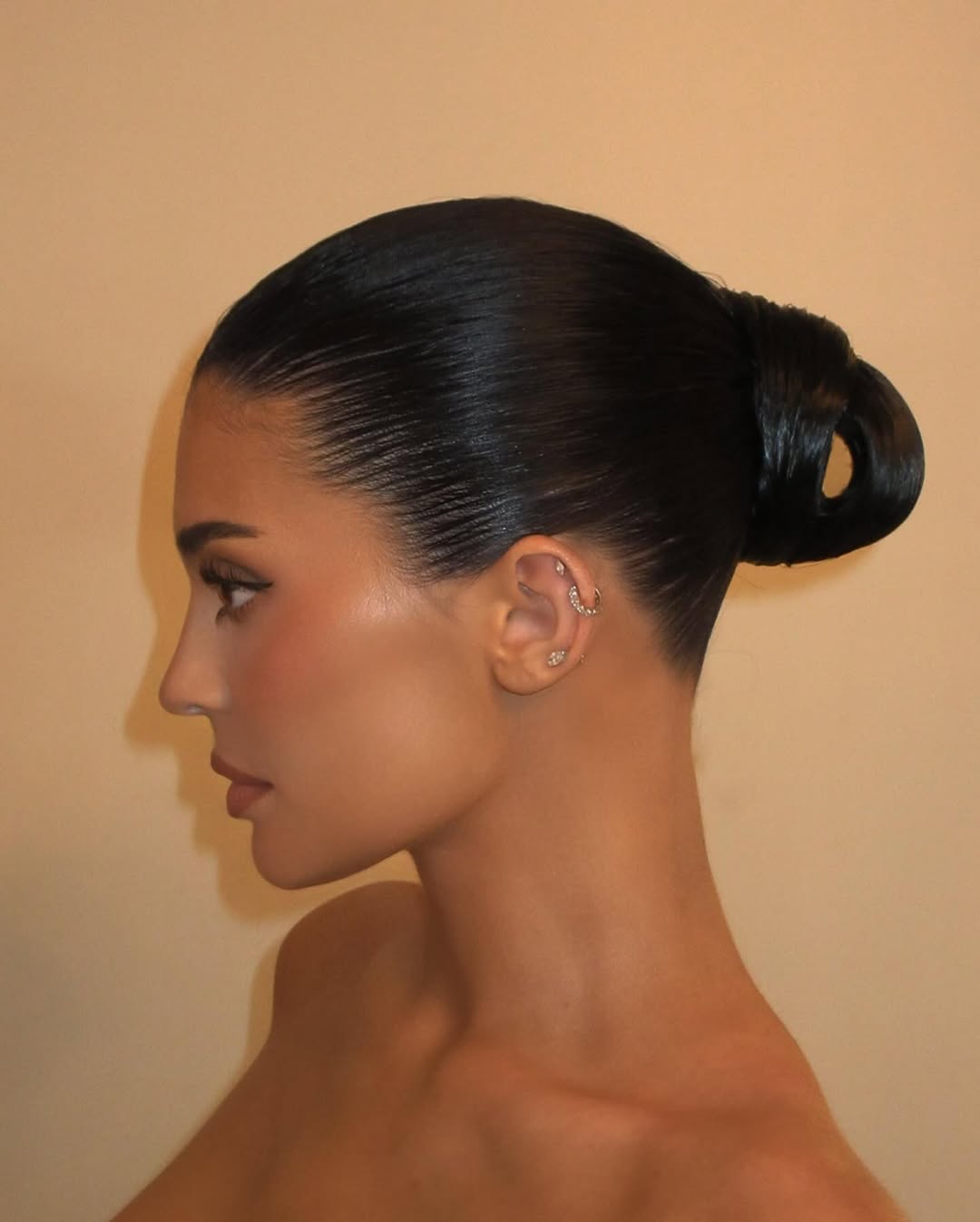 Access_Kardashian_6~20.jpg