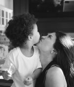 Access_Kardashian_10~8.jpg