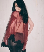 Access_Kardashian_14~8.jpg