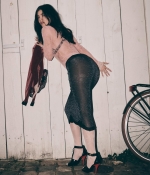 Access_Kardashian_22~2.jpg