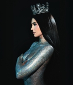 Access_Kardashian_26~2.jpg