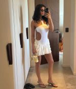 Access_Kardashian_44~0.jpg