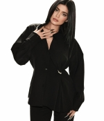 Access_Kardashian_4~23.jpg