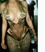 Access_Kardashian_6~0.jpg