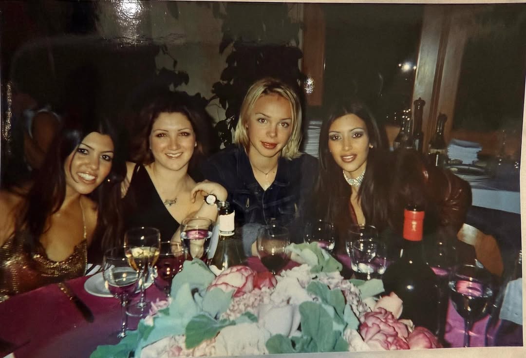 Access_Kardashian_01~0.jpg