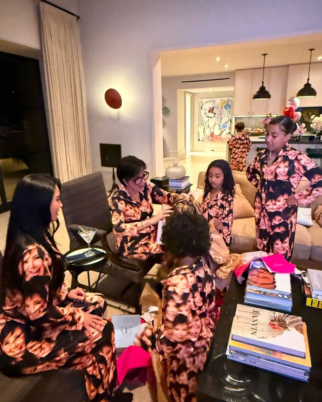Access_Kardashian_10.jpg
