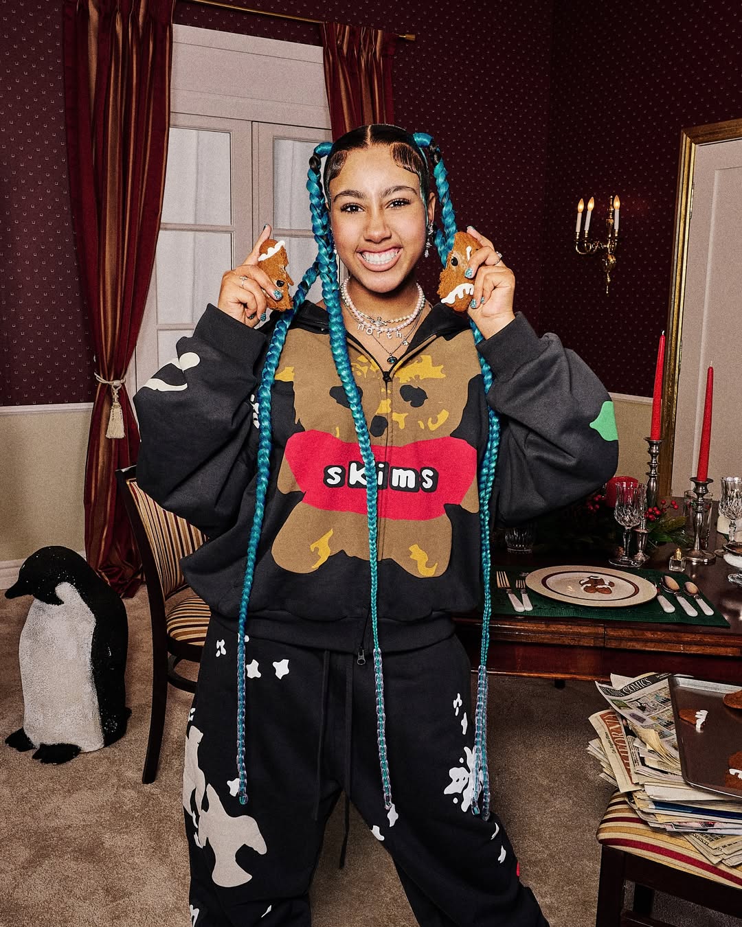 Access_Kardashian_102~0.jpg
