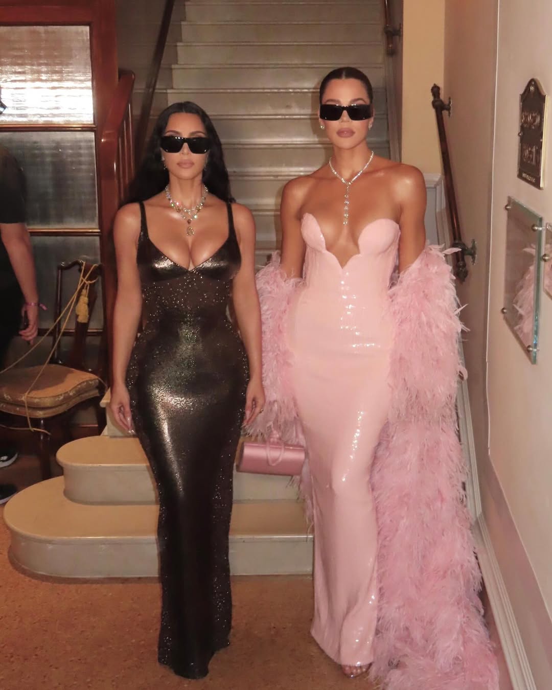Access_Kardashian_10~19.jpg