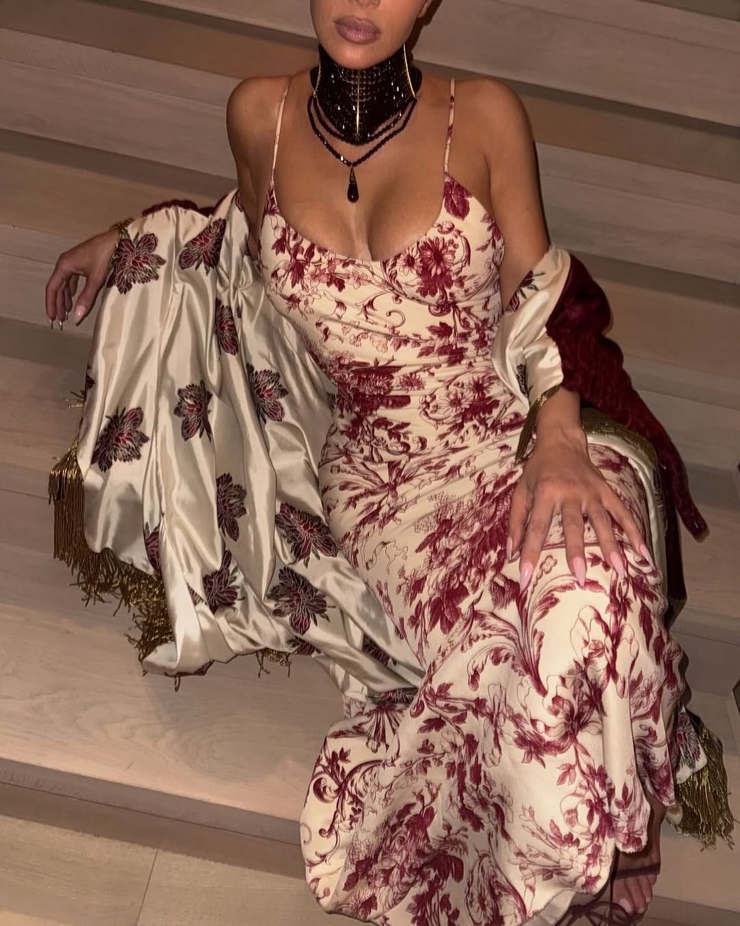 Access_Kardashian_10~8.jpg