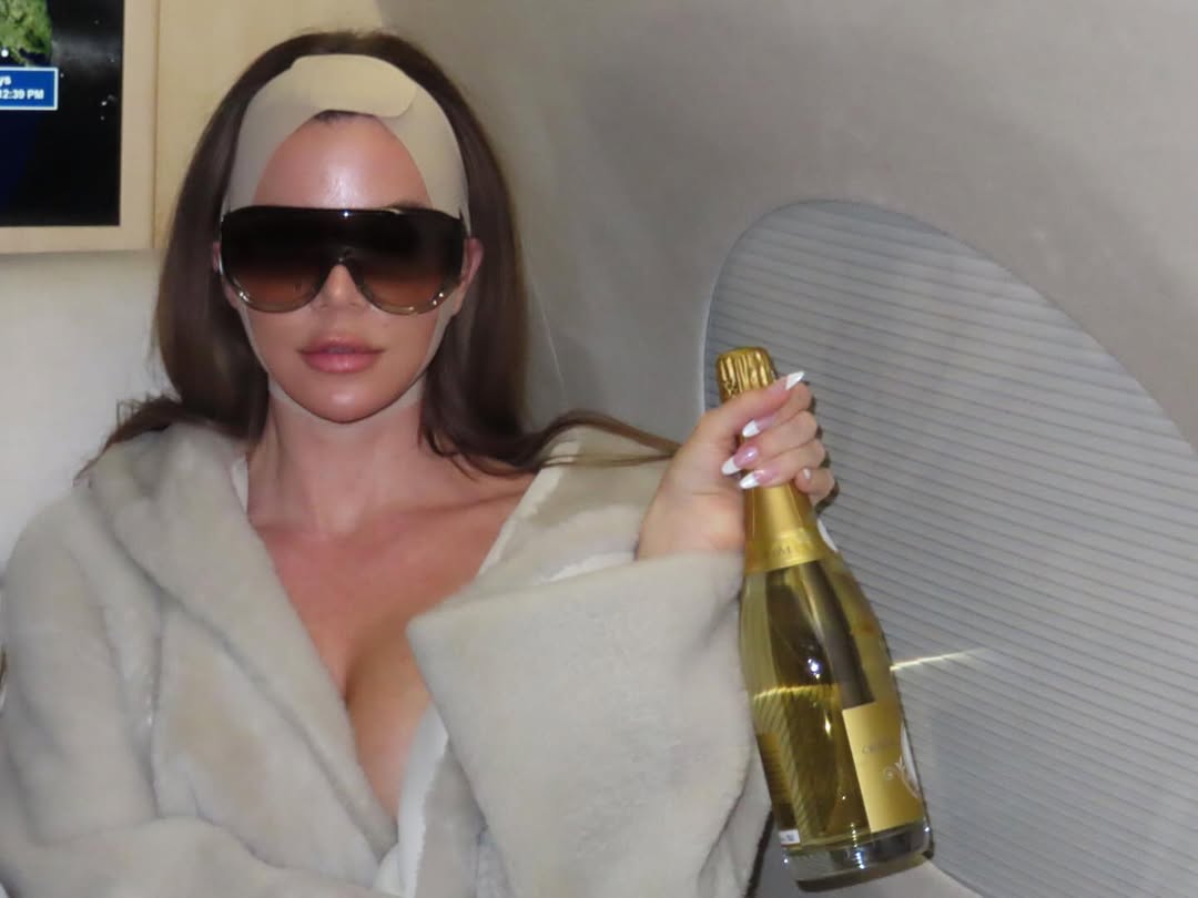 Access_Kardashian_11~25.jpg
