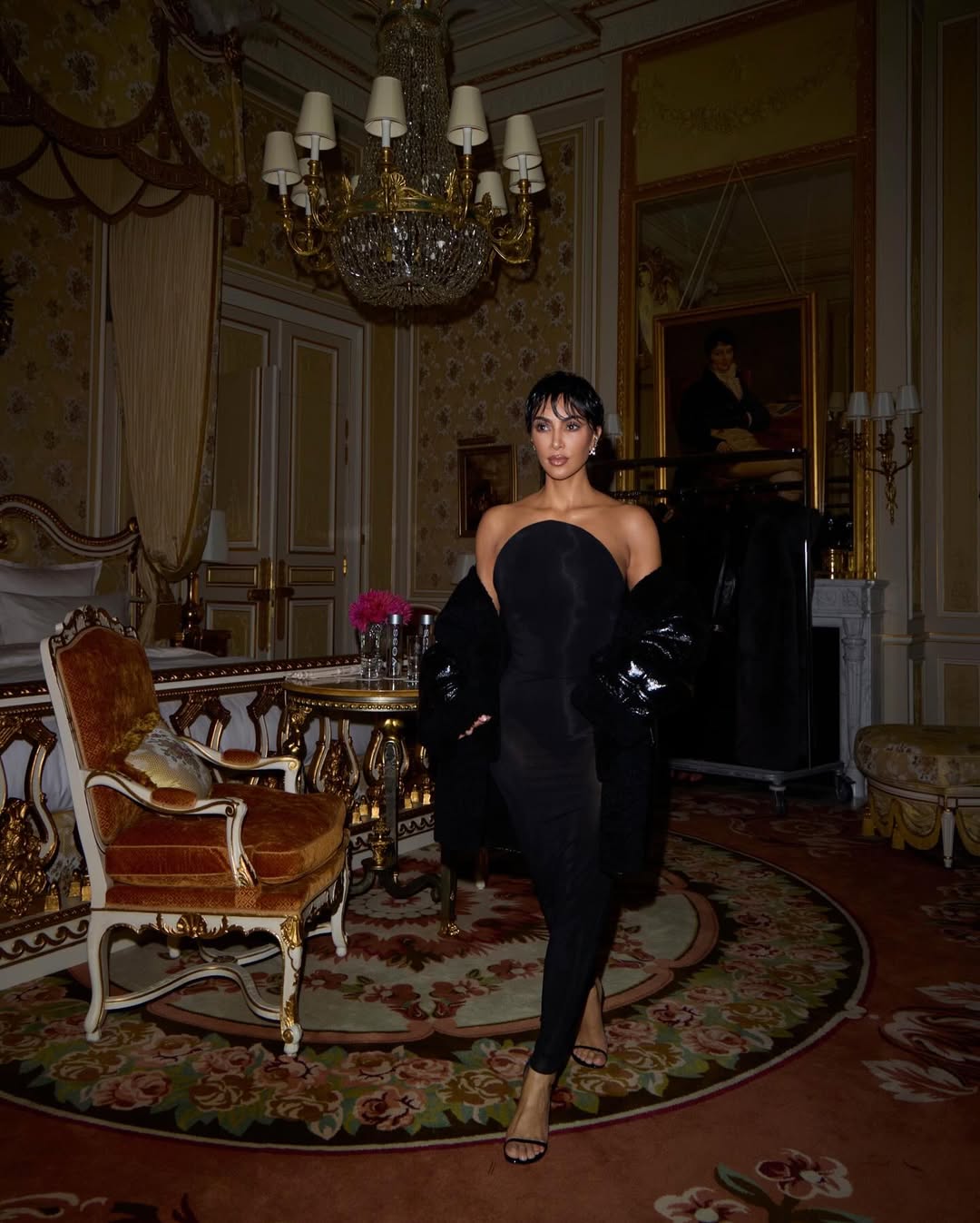Access_Kardashian_12~28.jpg