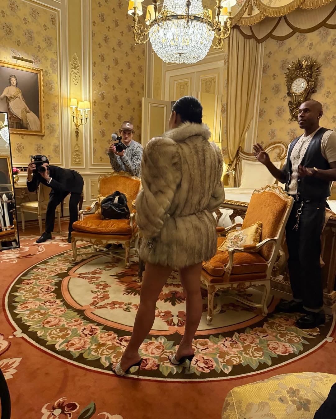 Access_Kardashian_12~31.jpg