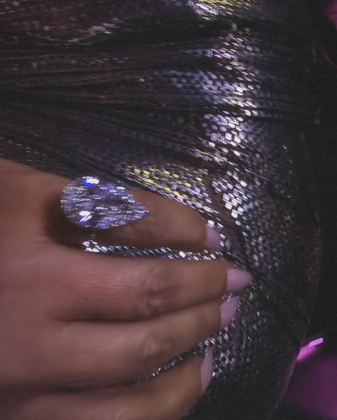 Access_Kardashian_12~4.jpg