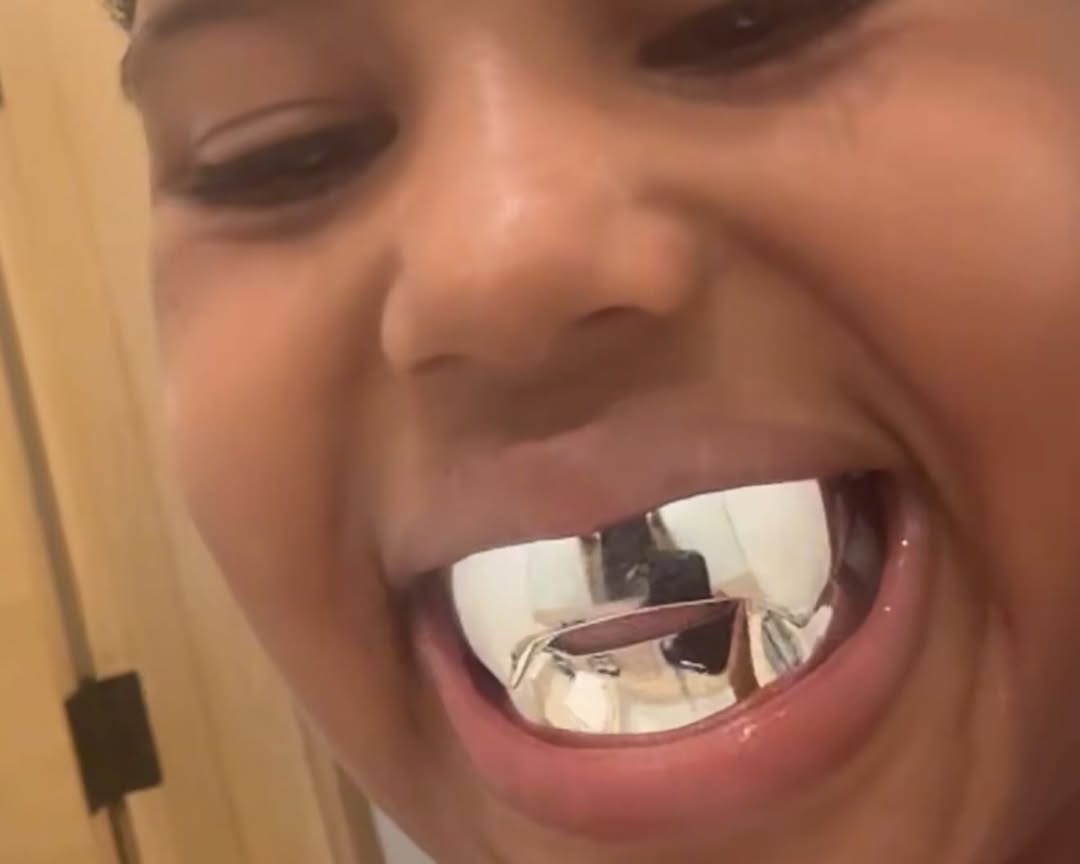 Access_Kardashian_13~22.jpg