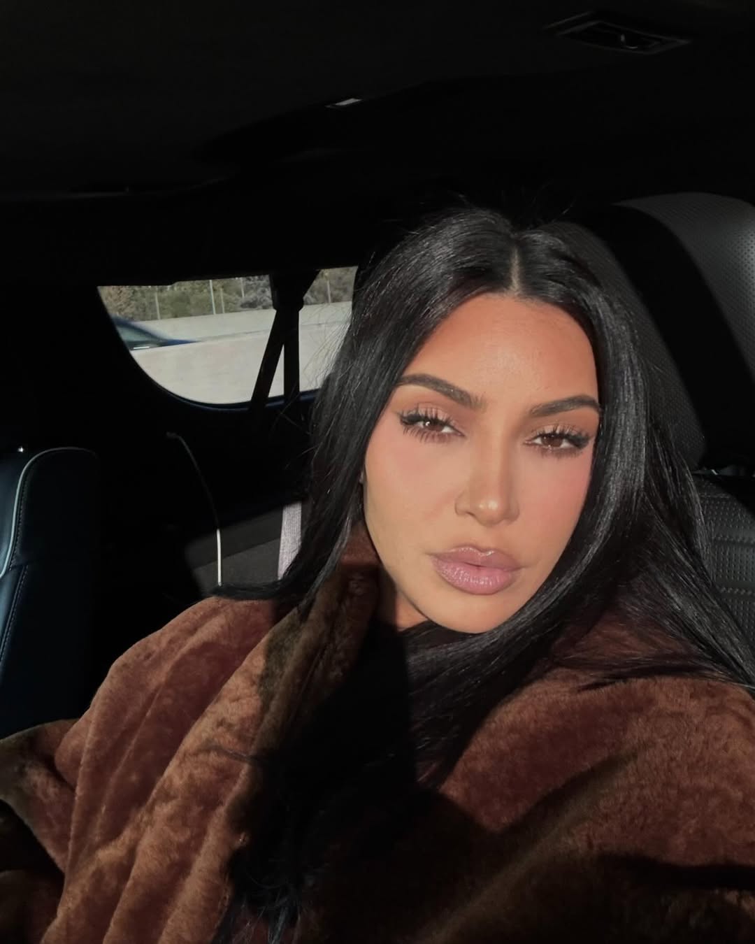 Access_Kardashian_13~37.jpg