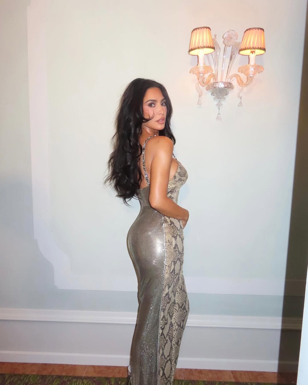 Access_Kardashian_15~15.jpg