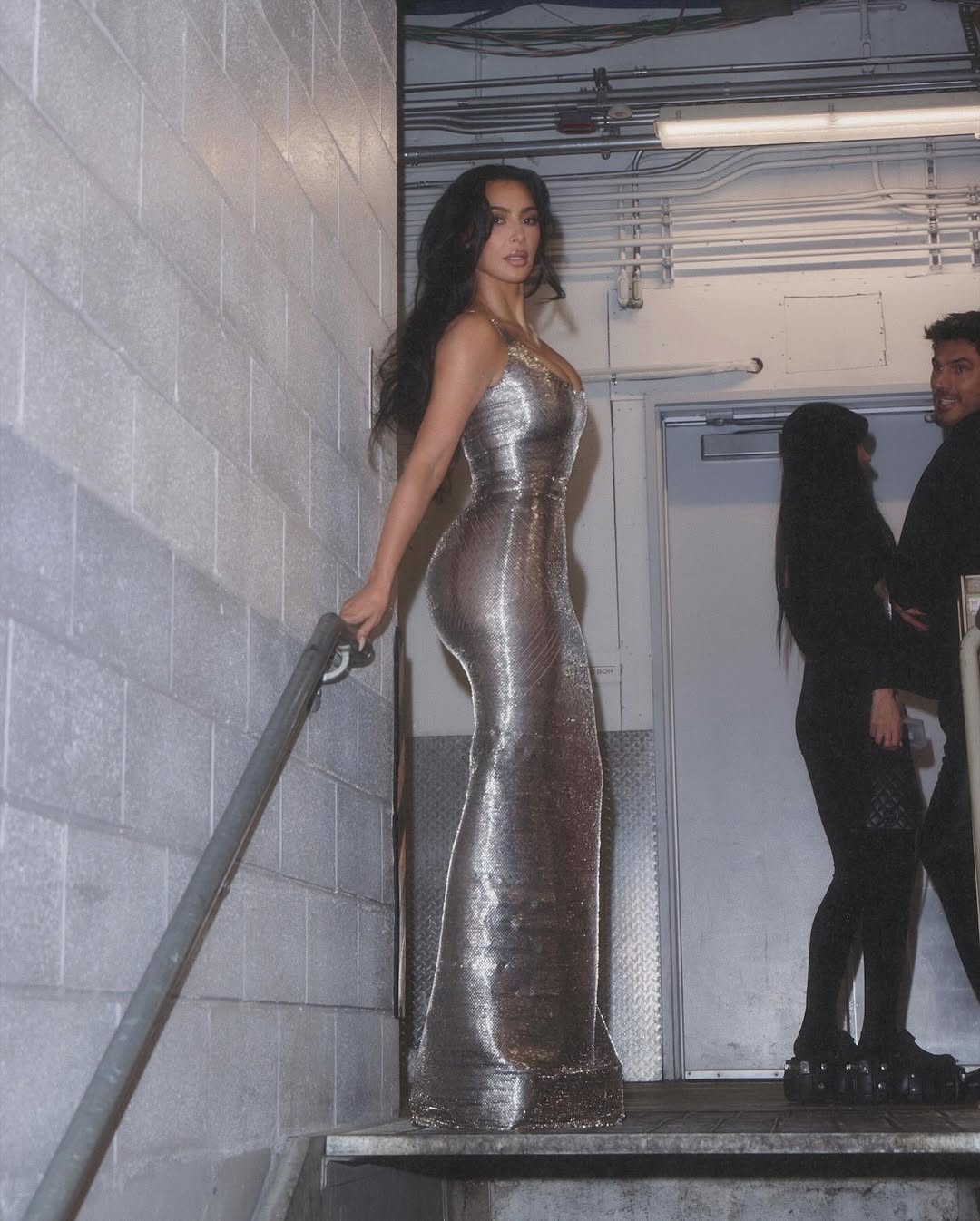 Access_Kardashian_15~3.jpg