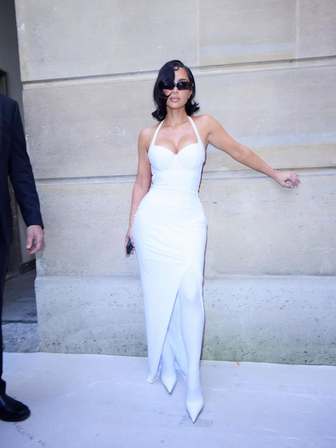 Access_Kardashian_16~18.jpg