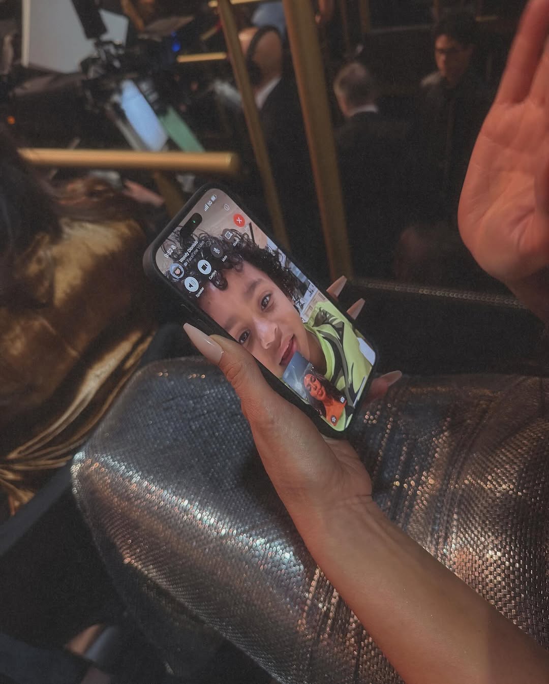 Access_Kardashian_17~1.jpg