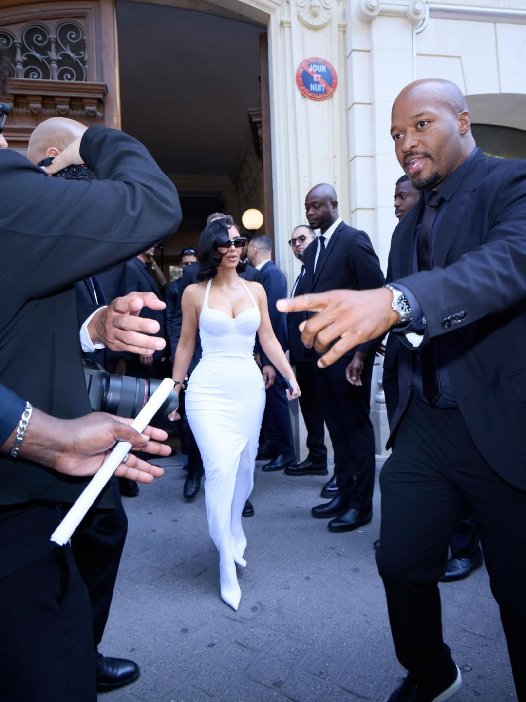 Access_Kardashian_17~17.jpg