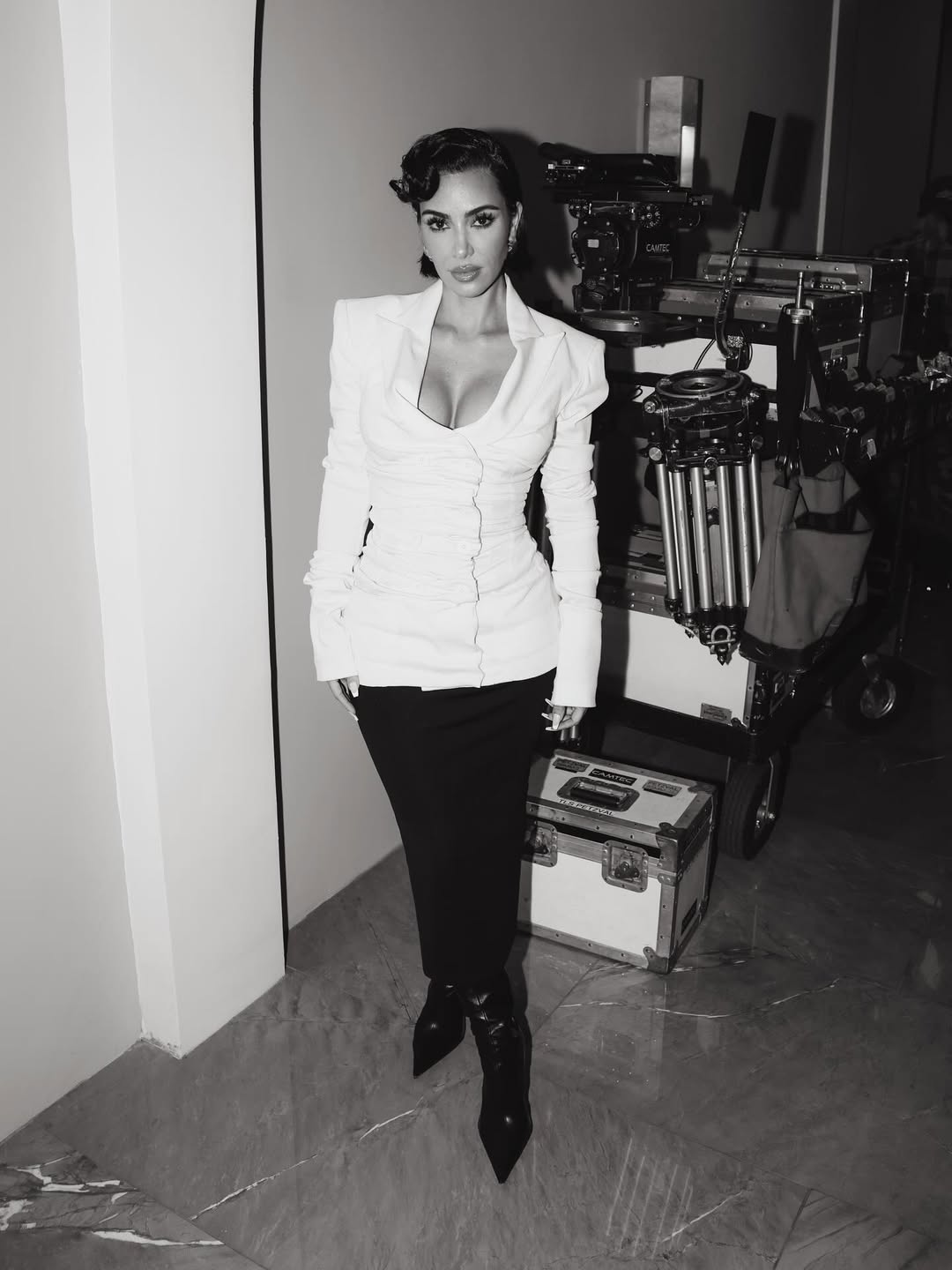 Access_Kardashian_17~23.jpg
