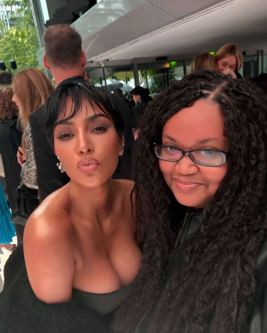 Access_Kardashian_18~16.jpg