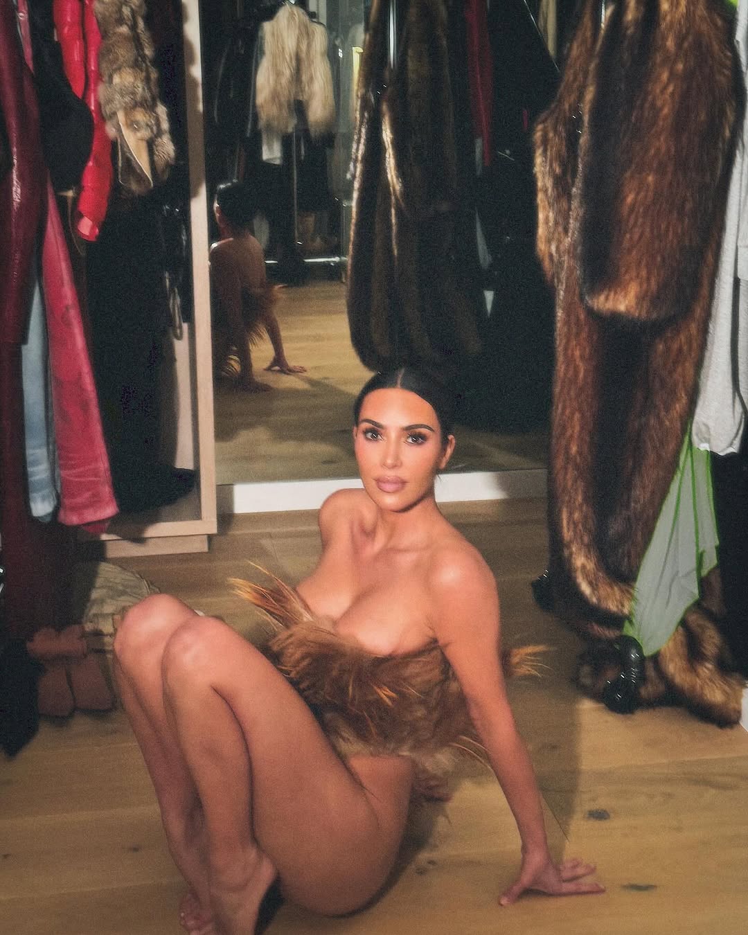 Access_Kardashian_19~2.jpg