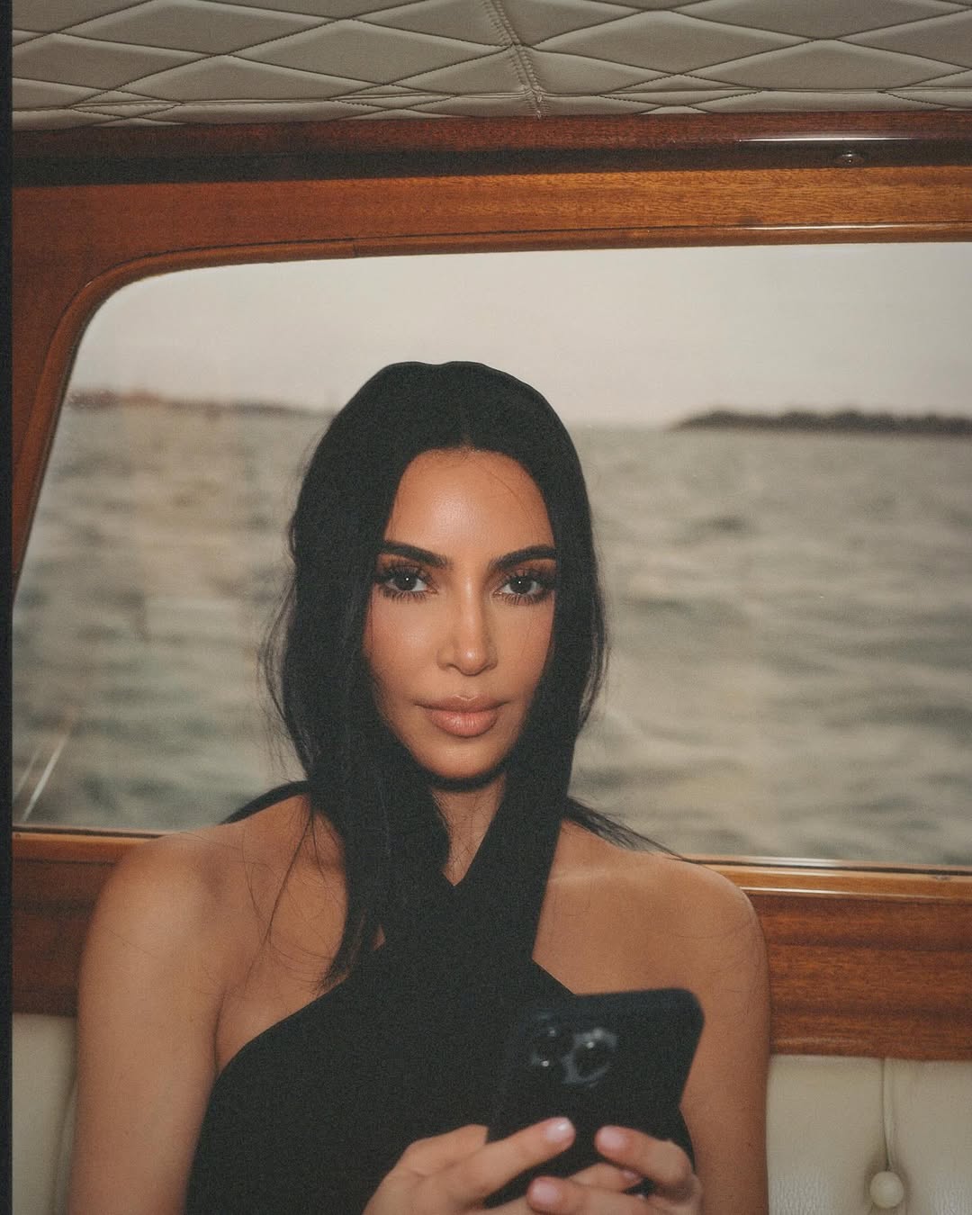 Access_Kardashian_1~27.jpg
