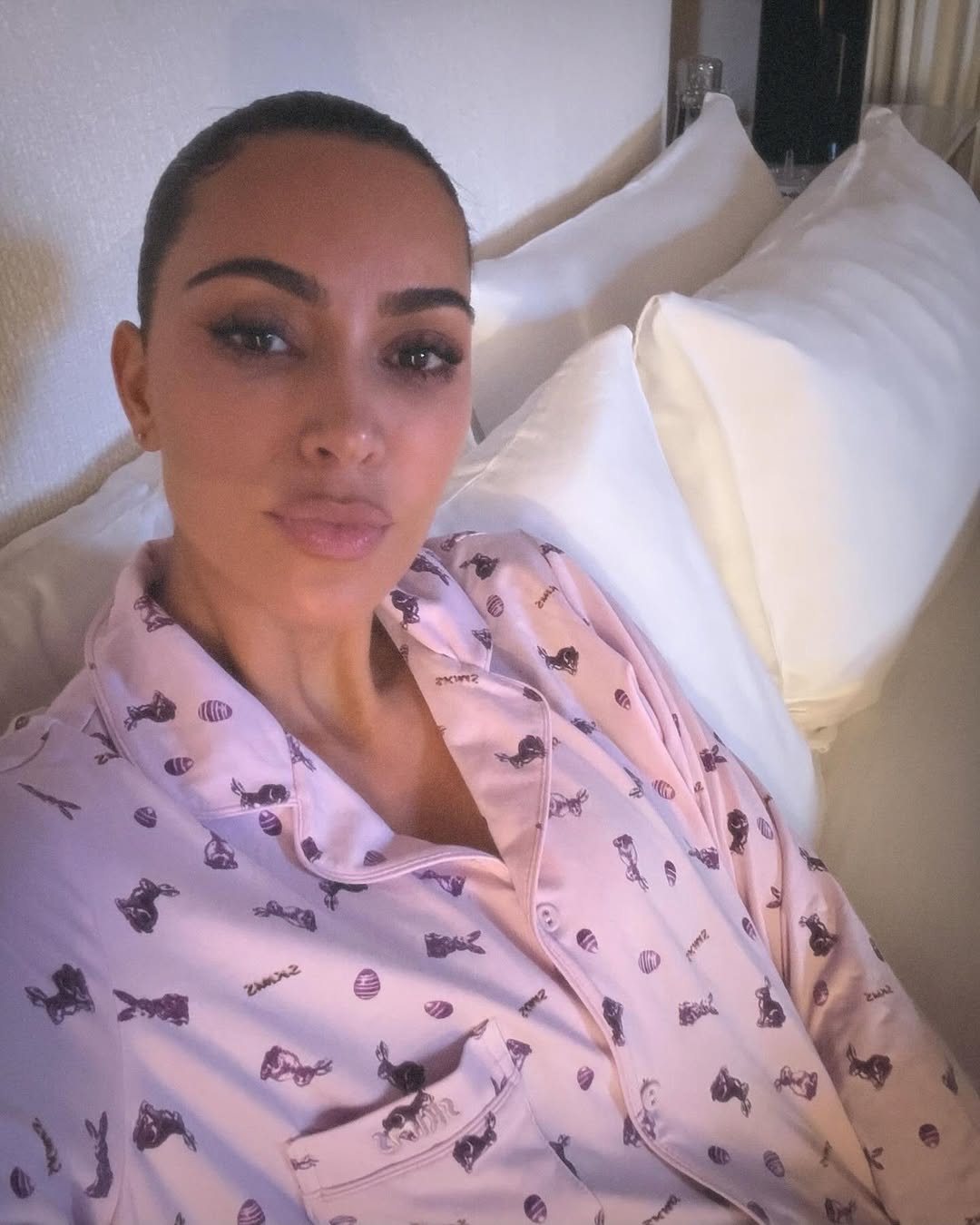 Access_Kardashian_20~5.jpg